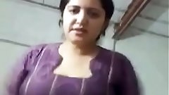 Indian mom 2 nice boobs