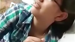 My college girlfriend mere sath Delhi car men blowjob