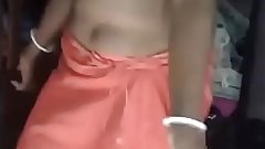 Desi bhabi sexy dance